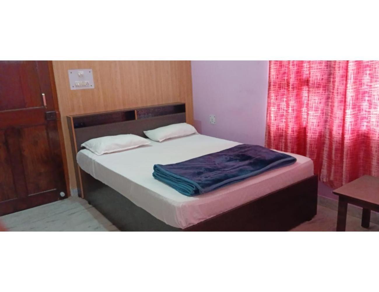Hotel Sangam, Varanasi Exterior photo