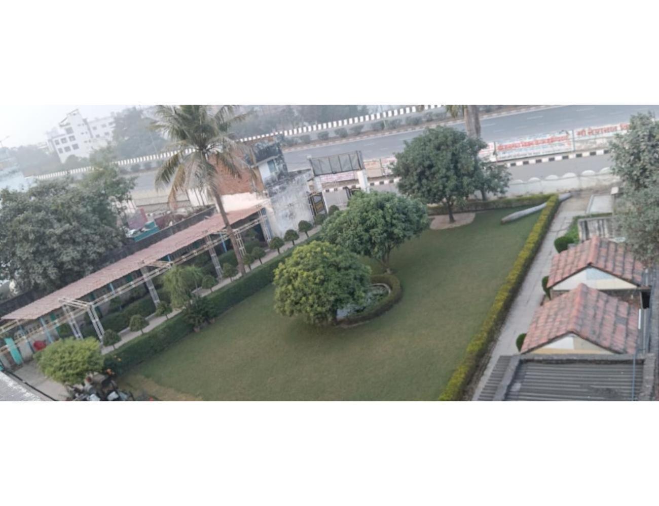 Hotel Sangam, Varanasi Exterior photo